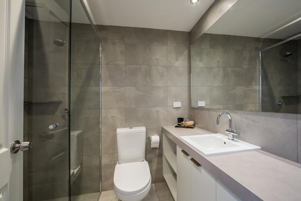 Falls Creek Hotel Екстер'єр фото